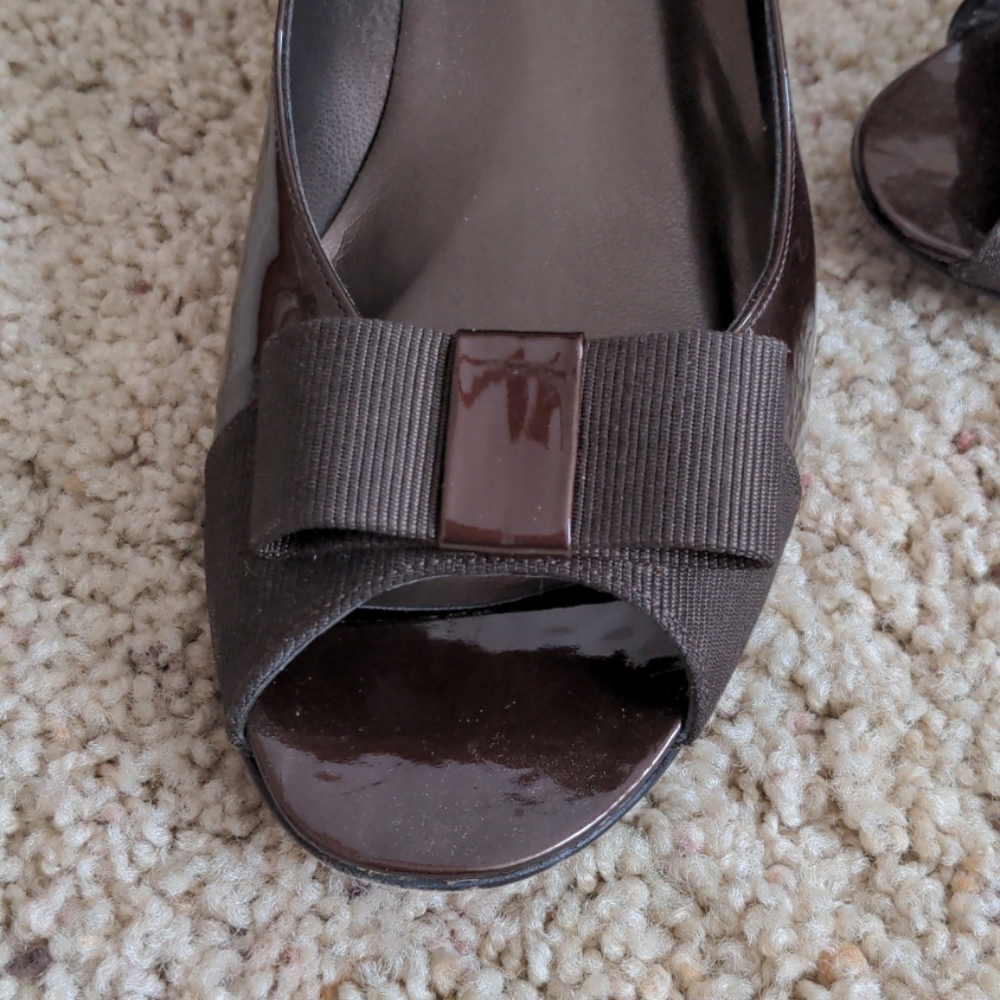 Stuart Weitzman open toe heel - Picture 2 of 8